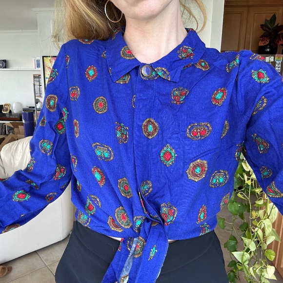 Lucia Tops - Lucia Vintage Patterned Button Up Top